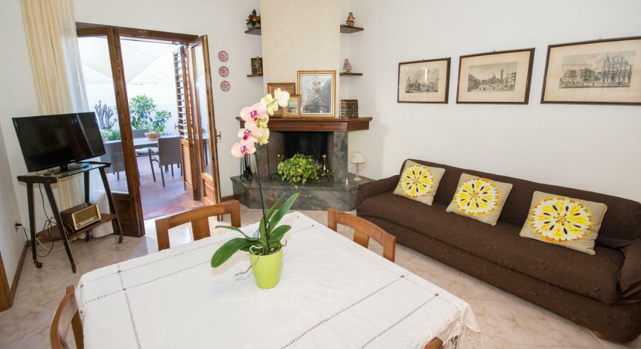 Appartement Casa Fedora à Lecce Extérieur photo